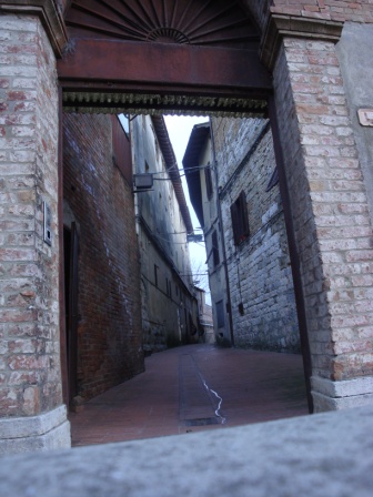 Enter San Gimignano